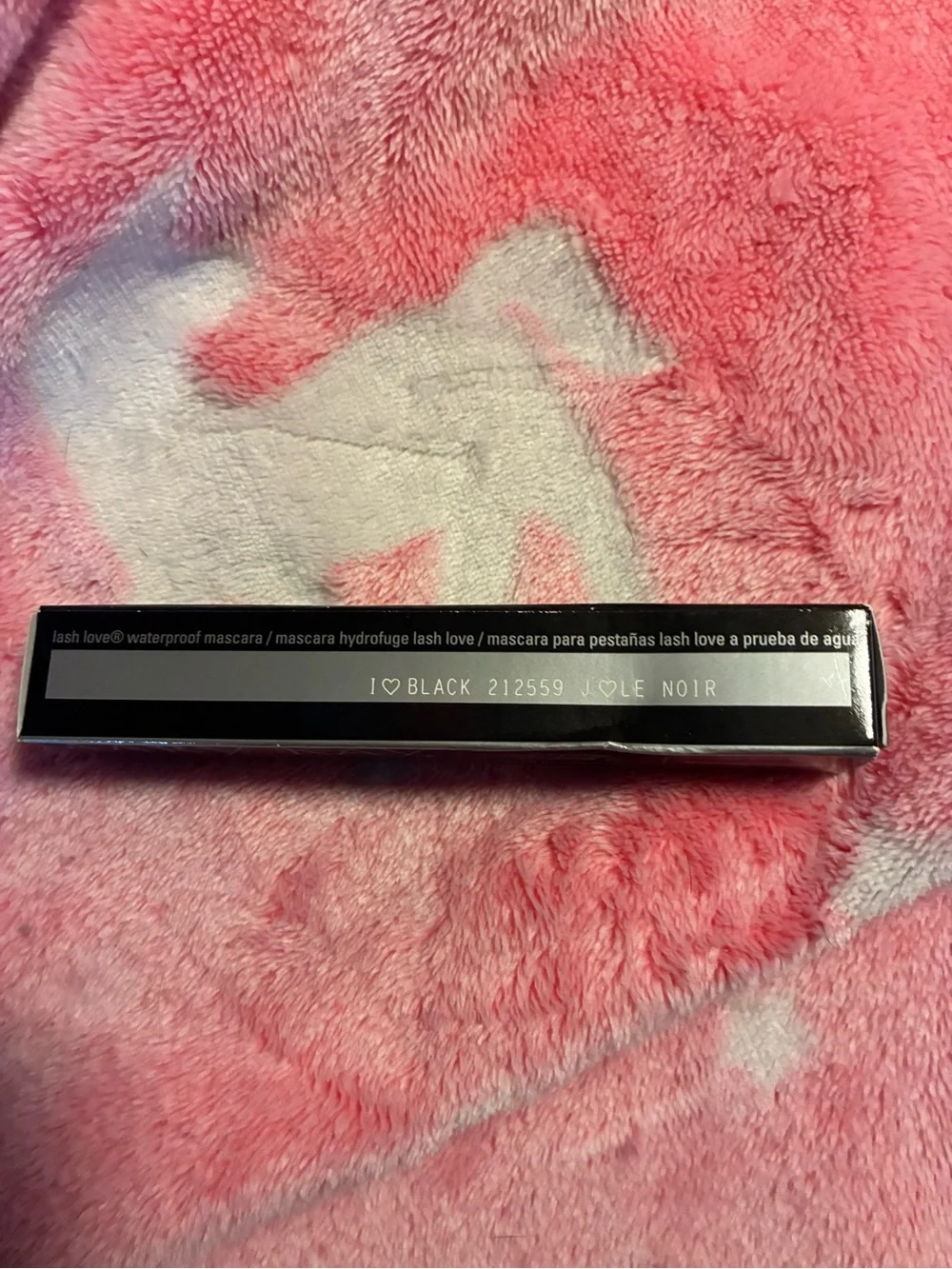 Mary Kay Lash Love Waterproof Mascara New in Box I love Black
